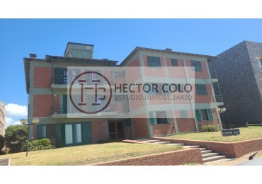 DEPARTAMENTO EN VENTA -APTO CREDITO- (Cod 165280)
