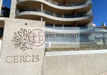 Venta de departamento 3 ambientes Frente al Mar (Codigo 111788)